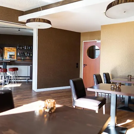 Tide Hotel 4*